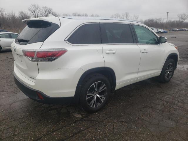5TDJKRFH0GS226613 - 2016 TOYOTA HIGHLANDER XLE Білий фото 3