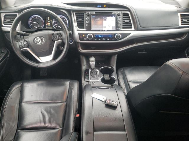 5TDJKRFH0GS226613 - 2016 TOYOTA HIGHLANDER XLE Білий фото 8