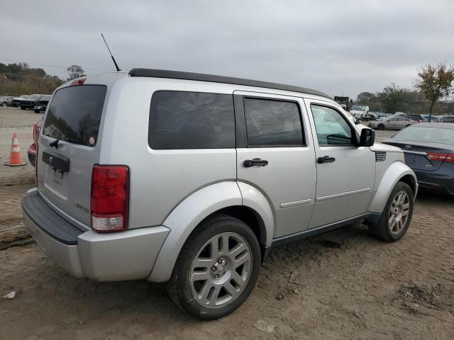 1D4PT4GK9BW561482 - 2011 DODGE NITRO HEAT SILVER photo 3