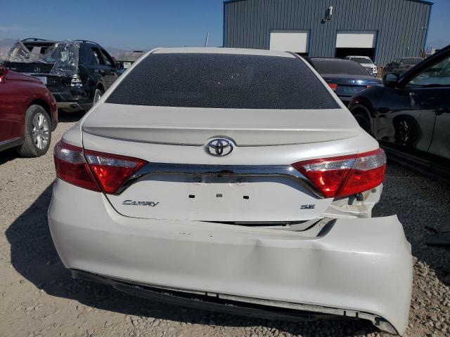 4T1BF1FK7HU365457 - 2017 TOYOTA CAMRY LE WHITE photo 6