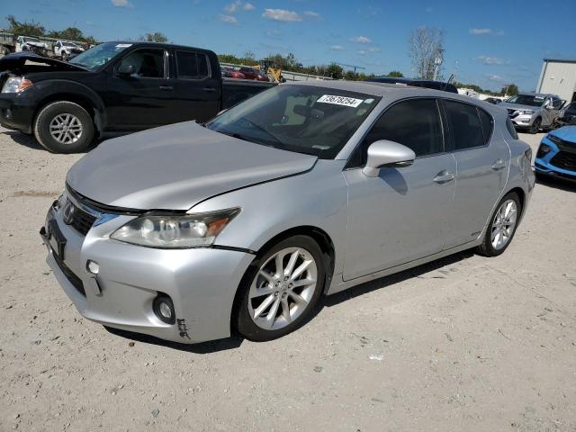 2011 LEXUS CT 200, 