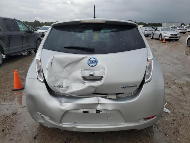 1N4AZ0CP7FC311103 - 2015 NISSAN LEAF S SILVER photo 6