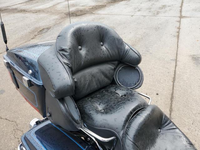 1HD1FCW122Y603071 - 2002 HARLEY-DAVIDSON FLHTCUI 蓝色 照片 6