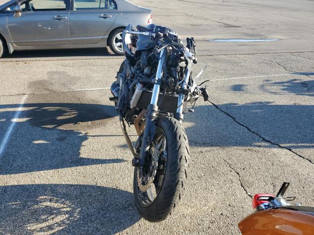 ML5EXER19PDA89674 - 2023 KAWASAKI EX650 R Сұр фото 2