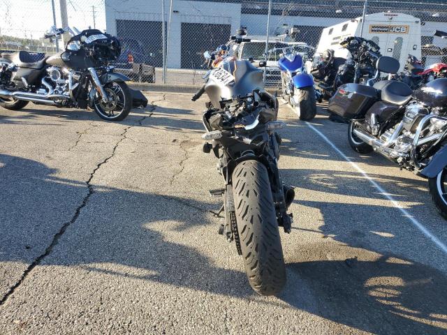 ML5EXER19PDA89674 - 2023 KAWASAKI EX650 R Сұр фото 4