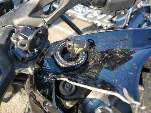 ML5EXER19PDA89674 - 2023 KAWASAKI EX650 R Сұр фото 8