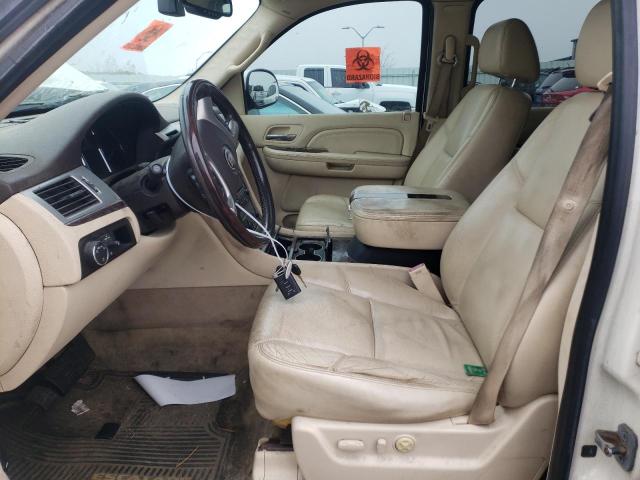 1GYFK66868R228140 - 2008 CADILLAC ESCALADE ESV WHITE photo 7