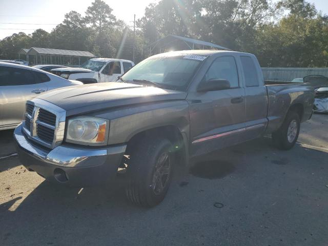 1D7HE52K25S113367 - 2005 DODGE DAKOTA LARAMIE GRAY photo 1