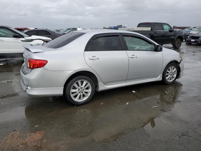 1NXBU40E99Z103919 - 2009 TOYOTA COROLLA BASE SILVER photo 3