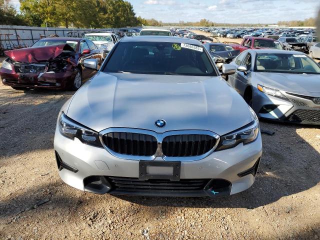 WBA5R7C50KAJ82420 - 2019 BMW 330XI SILVER photo 5