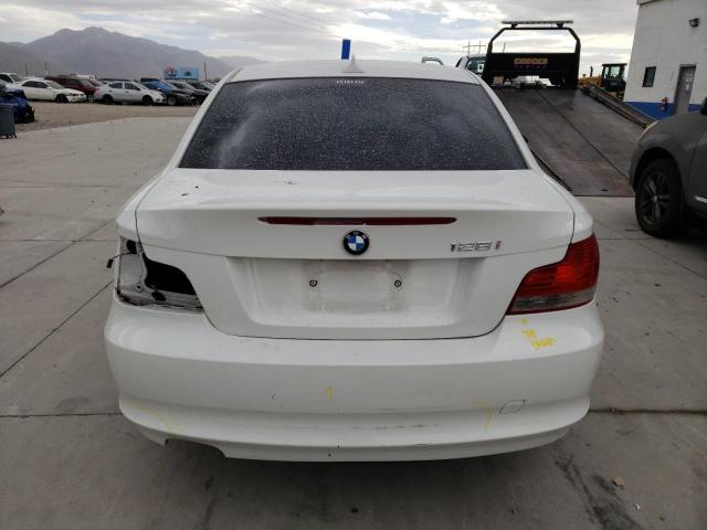 WBAUP7C52AVK76811 - 2010 BMW 128 I WHITE photo 6