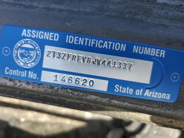 2T3ZFREV8JW441337 - 2018 TOYOTA RAV4 LE Spalony zdjęcie 12