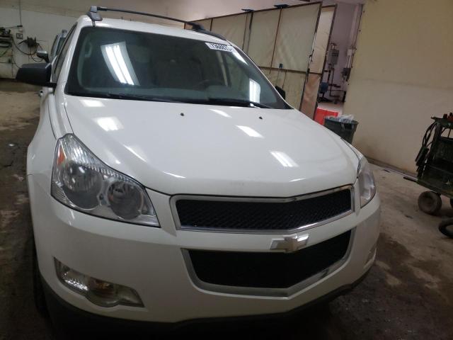 1GNKRFEDXCJ197522 - 2012 CHEVROLET TRAVERSE LS WHITE photo 5