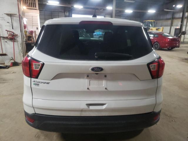 1FMCU0F71KUB58439 - 2019 FORD ESCAPE S WHITE photo 6