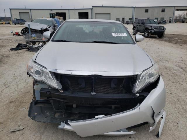 4T1BK3DB8BU378526 - 2011 TOYOTA AVALON BASE SILVER photo 5