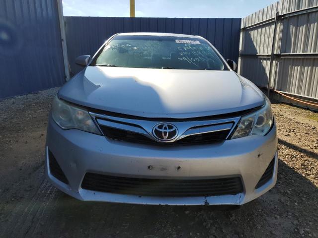 4T4BF1FK4ER415944 - 2014 TOYOTA CAMRY L SILVER photo 5