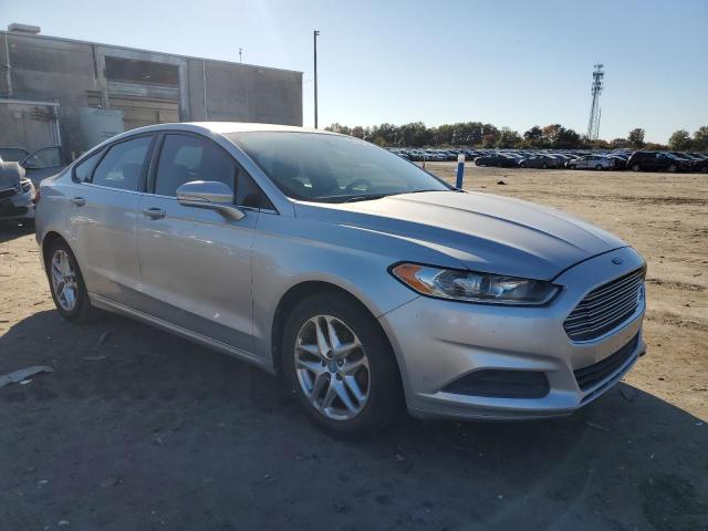 3FA6P0H7XDR117071 - 2013 FORD FUSION SE SILVER photo 4