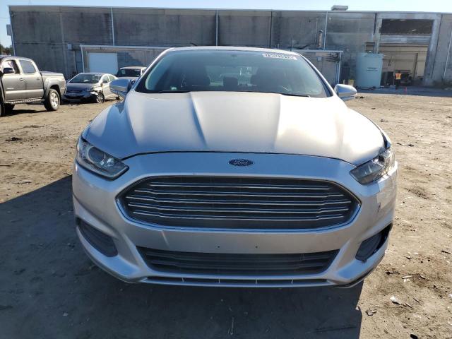 3FA6P0H7XDR117071 - 2013 FORD FUSION SE SILVER photo 5