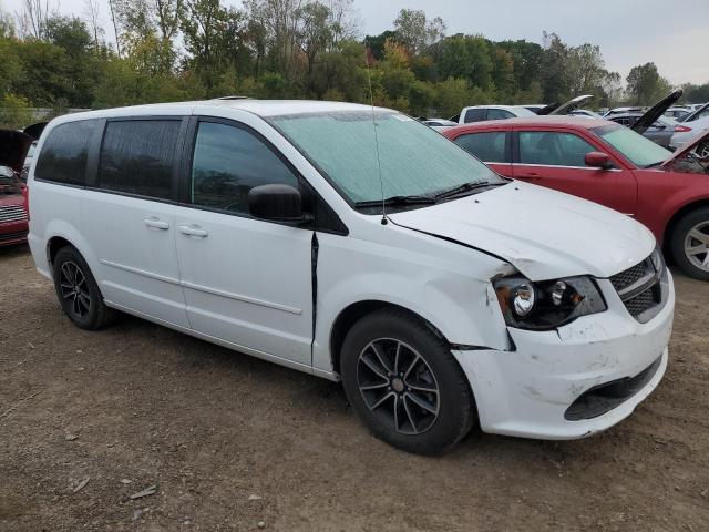 2C4RDGBG8FR659148 - 2015 DODGE GRAND CARA SE WHITE photo 4