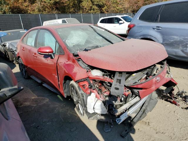 5YFP4RCE3LP042946 - 2020 TOYOTA COROLLA SE RED photo 4