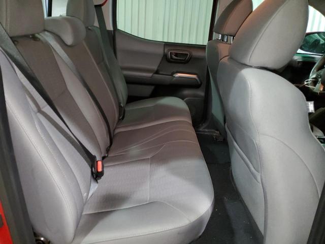 5TFCZ5AN2JX151151 - 2018 TOYOTA TACOMA DOUBLE CAB წითელი ფოტო 10
