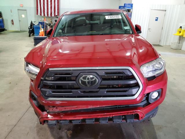 5TFCZ5AN2JX151151 - 2018 TOYOTA TACOMA DOUBLE CAB წითელი ფოტო 5