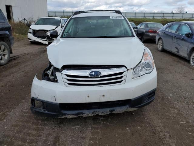 4S4BRCAC8B1430439 - 2011 SUBARU OUTBACK 2.5I WHITE photo 5