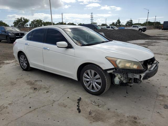 1HGCP3F80CA008347 - 2012 HONDA ACCORD EXL WHITE photo 4