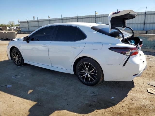4T1G11AK2RU852899 - 2024 TOYOTA CAMRY SE NIGHT SHADE WHITE photo 2