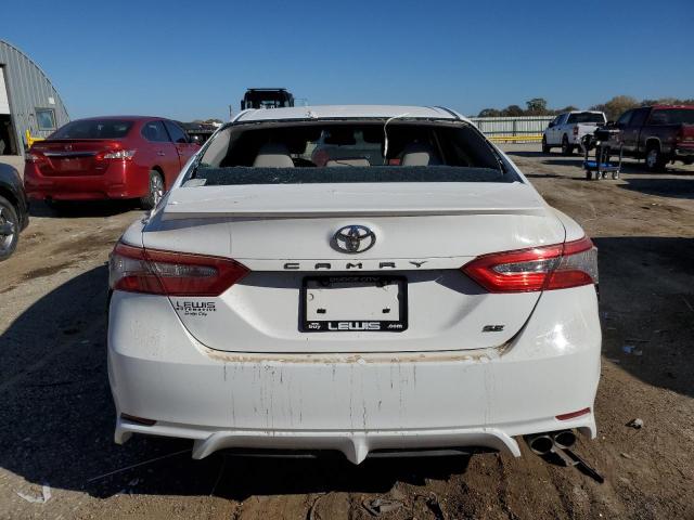 4T1B11HK2JU612918 - 2018 TOYOTA CAMRY L WHITE photo 6