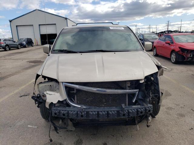 2C4RC1BGXDR526825 - 2013 CHRYSLER TOWN & COU TOURING 金色 照片 5