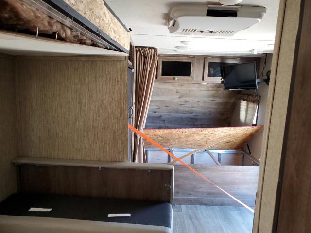 4YDT16217JM937048 - 2018 COLE LIGHT TWO TONE photo 5