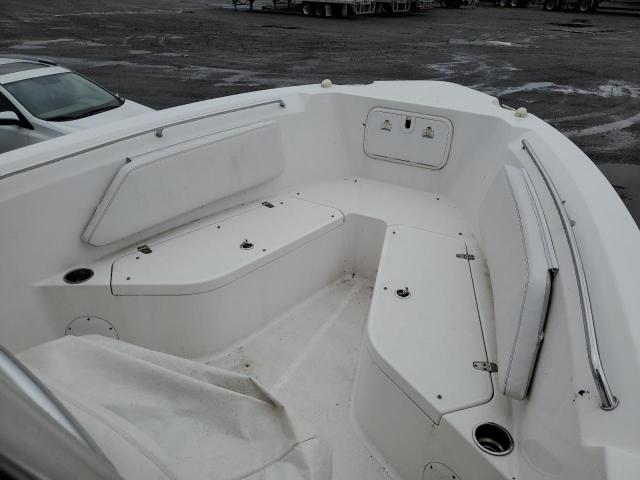 PLCAJ102B707 - 2007 PROL BOAT WHITE photo 5