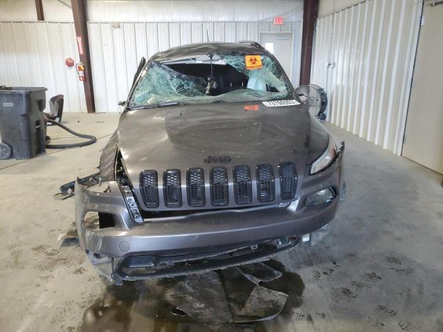 1C4PJLCB9JD542945 - 2018 JEEP CHEROKEE LATITUDE GRAY photo 5