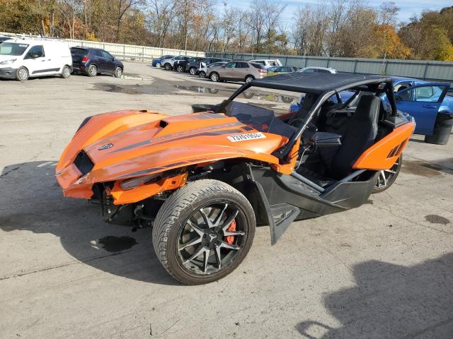 57XAARHB5P8156307 - 2023 POLARIS SLINGSHOT R ORANGE photo 2