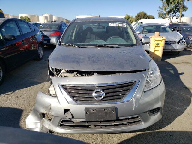 3N1CN7AP9EL820819 - 2014 NISSAN VERSA S GRAY photo 5