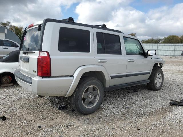 1J8HG48N98C239636 - 2008 JEEP COMMANDER SPORT SILVER photo 3