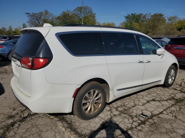 2C4RC1BG9HR621852 - 2017 CHRYSLER PACIFICA TOURING L WHITE photo 3