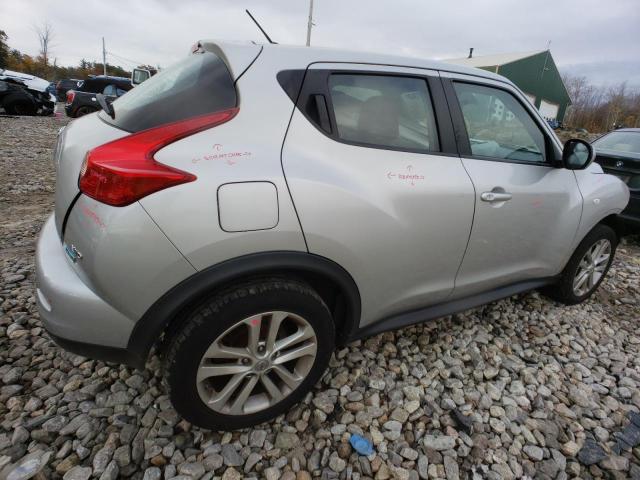 JN8AF5MVXDT207543 - 2013 NISSAN JUKE S SILVER photo 3