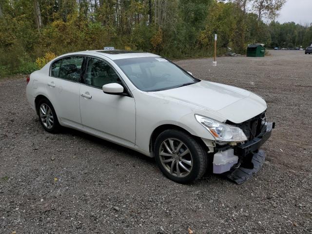 JNKCV61F09M350950 - 2009 INFINITI G37 WHITE photo 4