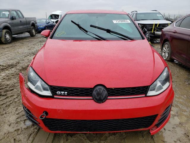 3VW4T7AUXHM066418 - 2017 VOLKSWAGEN GTI S RED photo 5