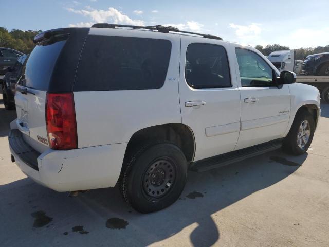 1GKFC13J17J133015 - 2007 GMC YUKON WHITE photo 3