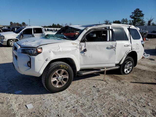 JTEZU5JR3F5085087 - 2015 TOYOTA 4RUNNER SR WHITE photo 1