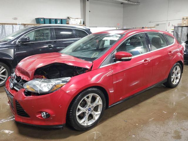 1FAHP3N28CL209845 - 2012 FORD FOCUS TITANIUM RED photo 1