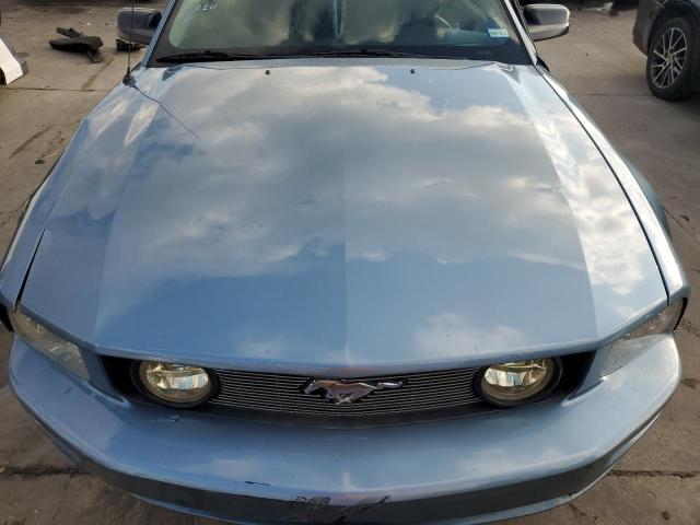 1ZVFT82H355241299 - 2005 FORD MUSTANG GT BLUE photo 7