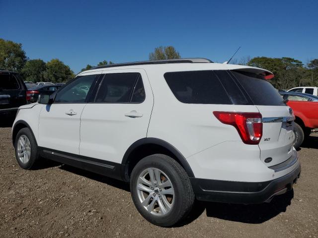 1FM5K8D88JGB64471 - 2018 FORD EXPLORER XLT WHITE photo 2