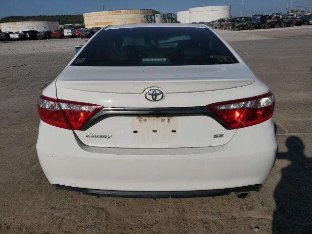 4T1BF1FK7GU543916 - 2016 TOYOTA CAMRY LE WHITE photo 6