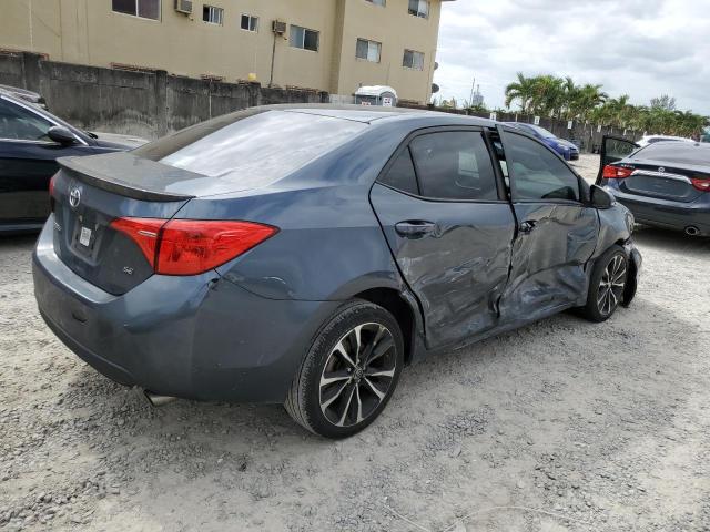 2T1BURHEXJC024752 - 2018 TOYOTA COROLLA L GRAY photo 3