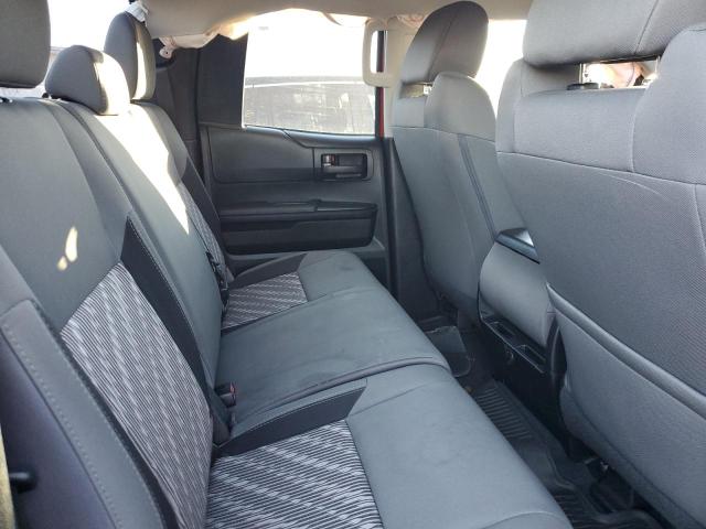 5TFUM5F1XJX077051 - 2018 TOYOTA TUNDRA DOUBLE CAB SR/SR5 RED photo 10