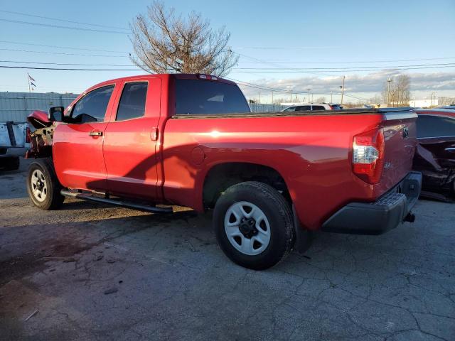 5TFUM5F1XJX077051 - 2018 TOYOTA TUNDRA DOUBLE CAB SR/SR5 RED photo 2